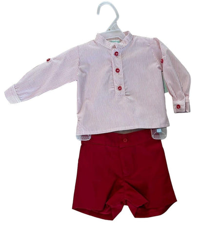 Conjunto camisa rayas y short rojo