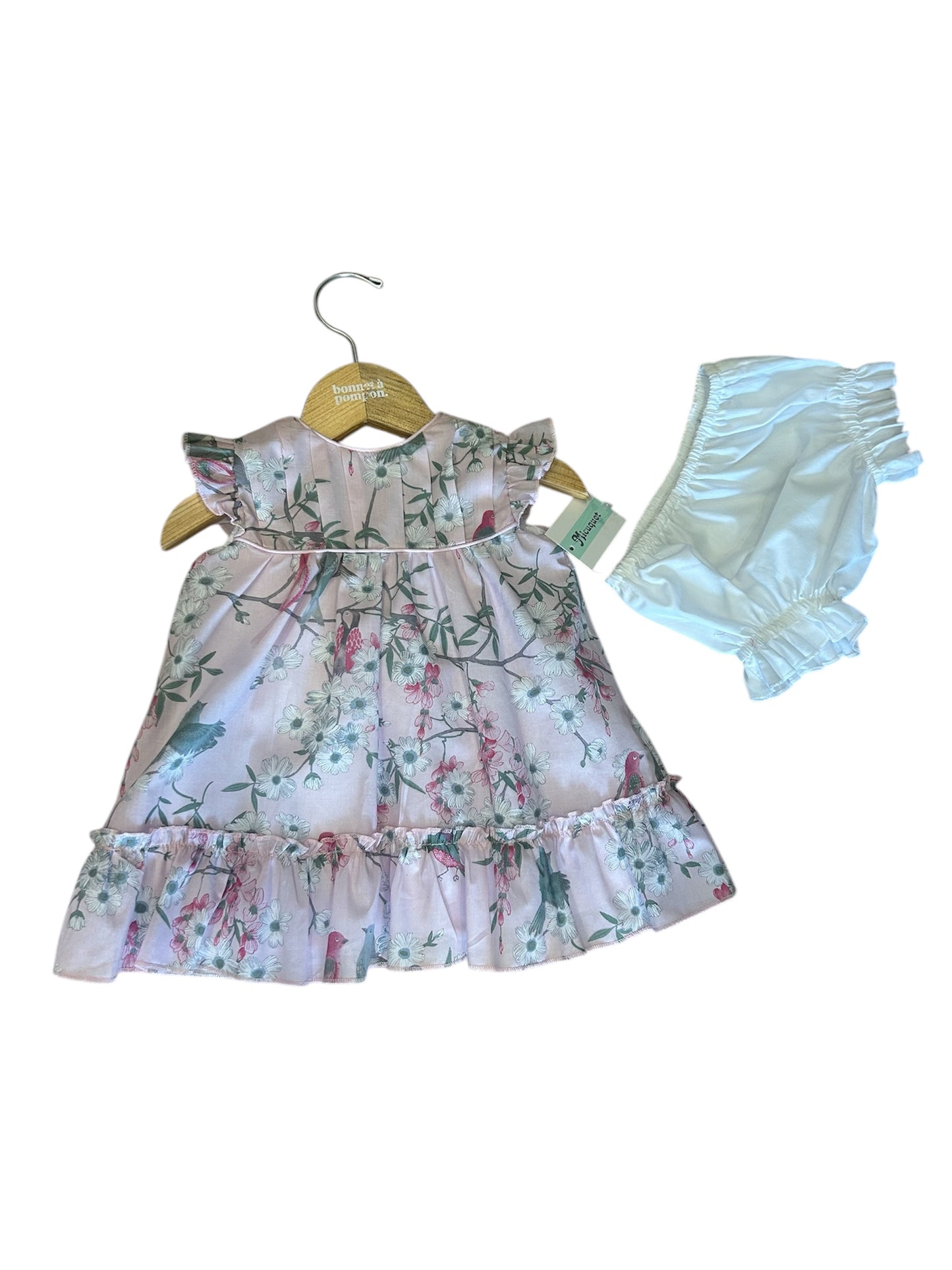 Vestido rosa con flores