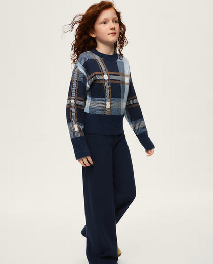 Conjunto suéter y pantalón azul